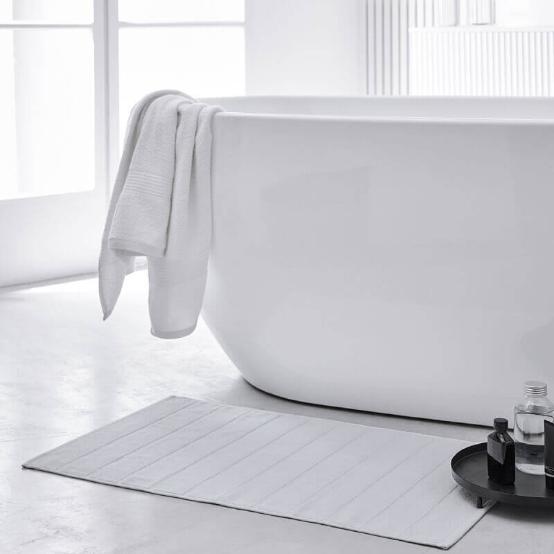 Bath mat - white